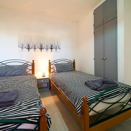 Casa Leste - Seav View, Iberlagos Resort, Dona Ana * Λάγος